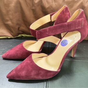 Burgundy suede pointy toe heel